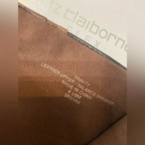 Liz Claiborne Flex Trinity Leather Ankle Boots Reddish Brown Size 8.5 - Picture 8 of 9